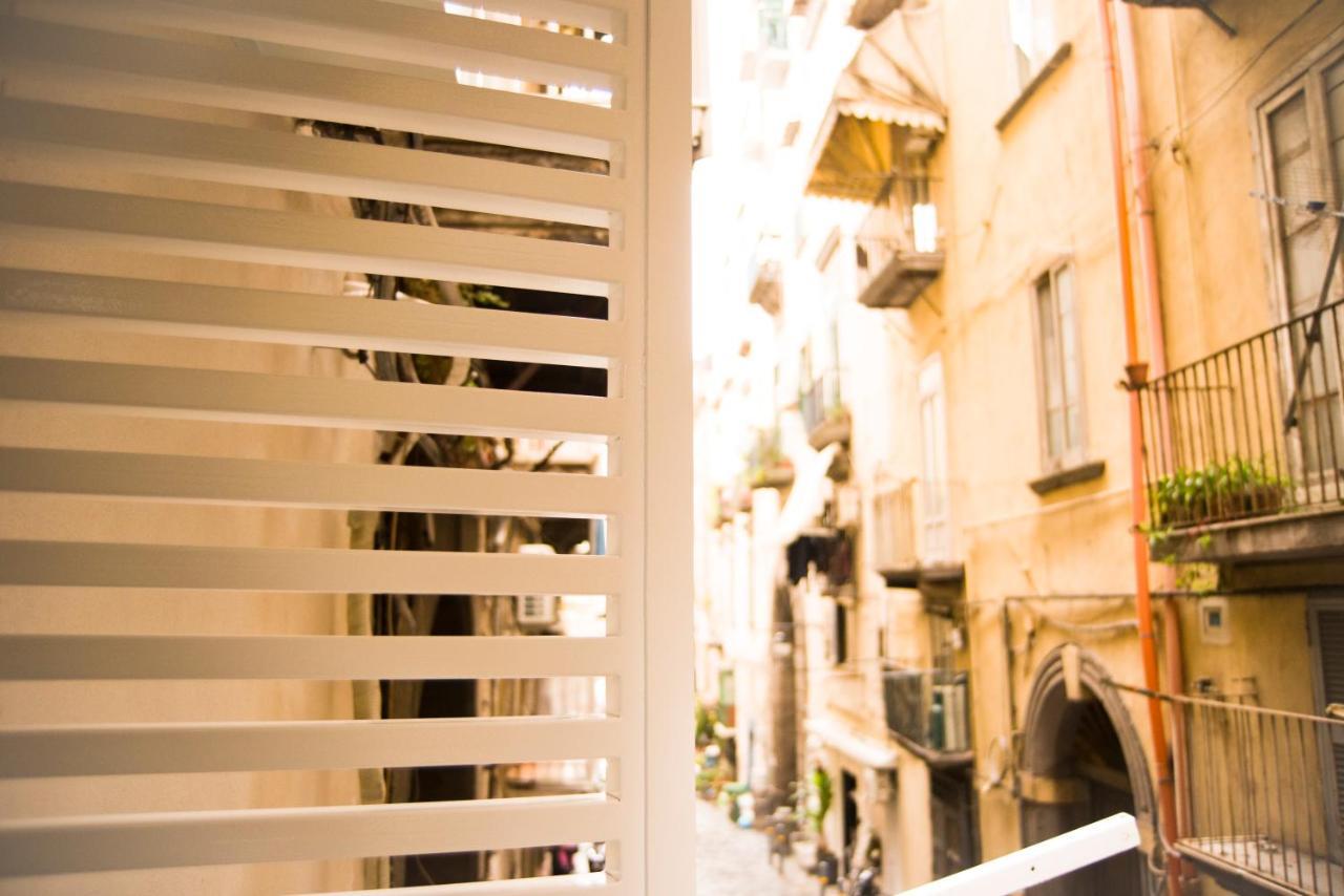 Suite Napoli Sotterranea Con Vasca Idromassaggio Exterior foto